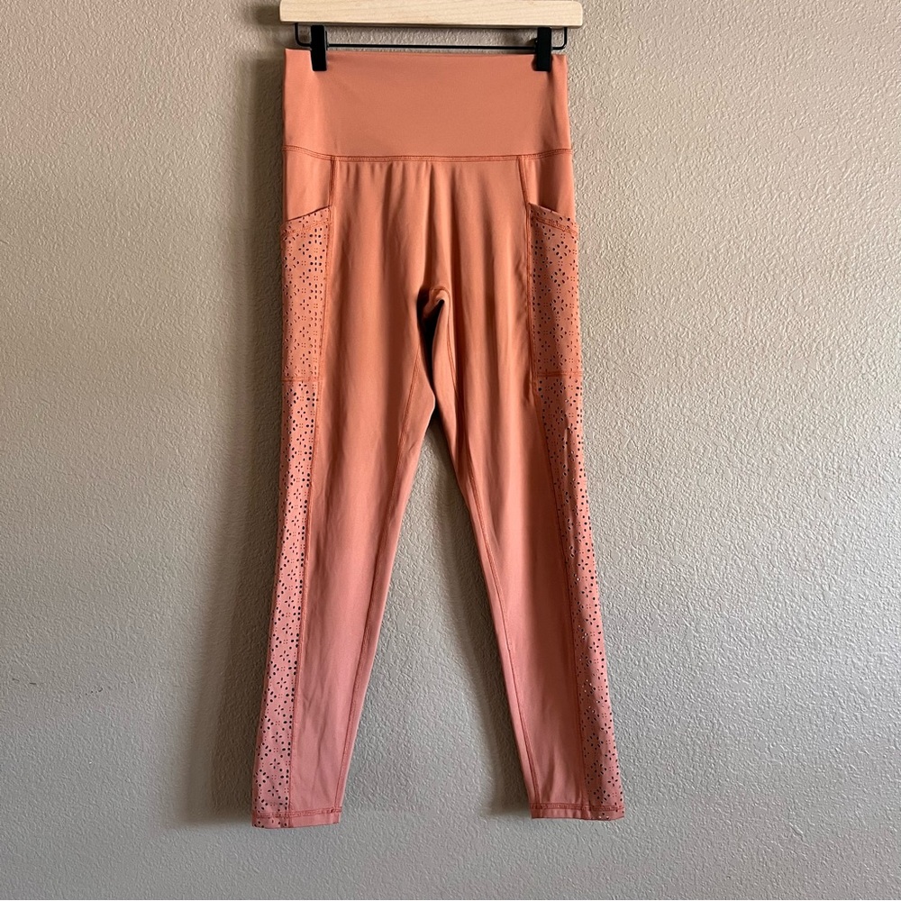 Aerie Laser Cut Chill Play Move Floral Leggings Size Large